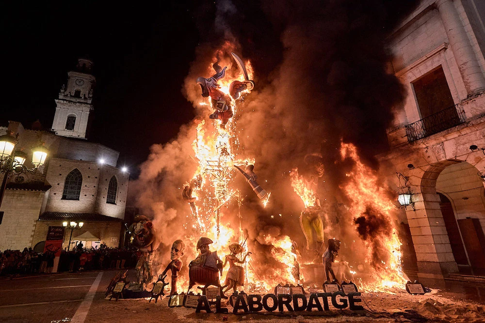 Gandia refuerza la convivencia y la movilidad sostenible en Fallas