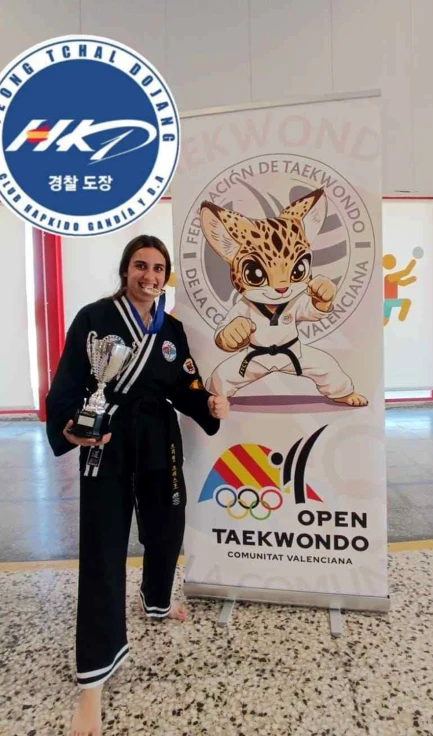 Brigitte Crespo, del Club Hapkido Gandia, oro por tercer año consecutivo y al Nacional de Hapkido en Sevilla