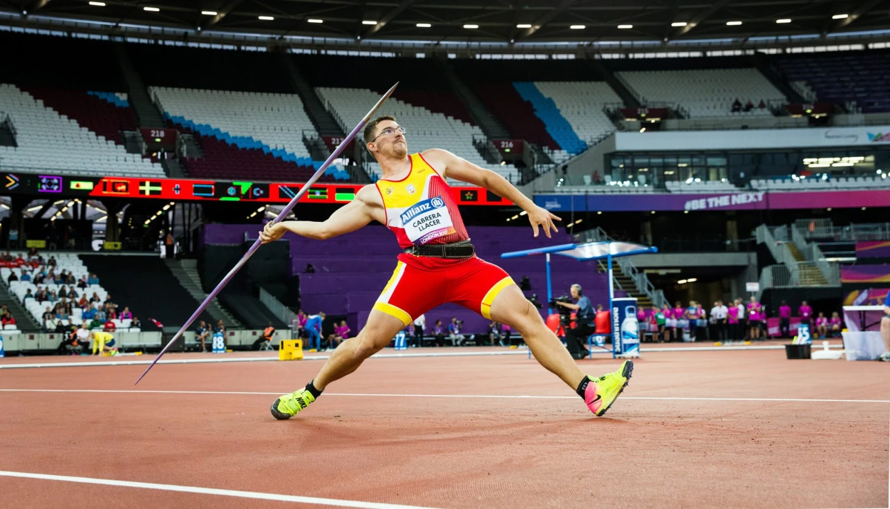 Héctor Cabrera, bronce mundial en jabalina F12/13