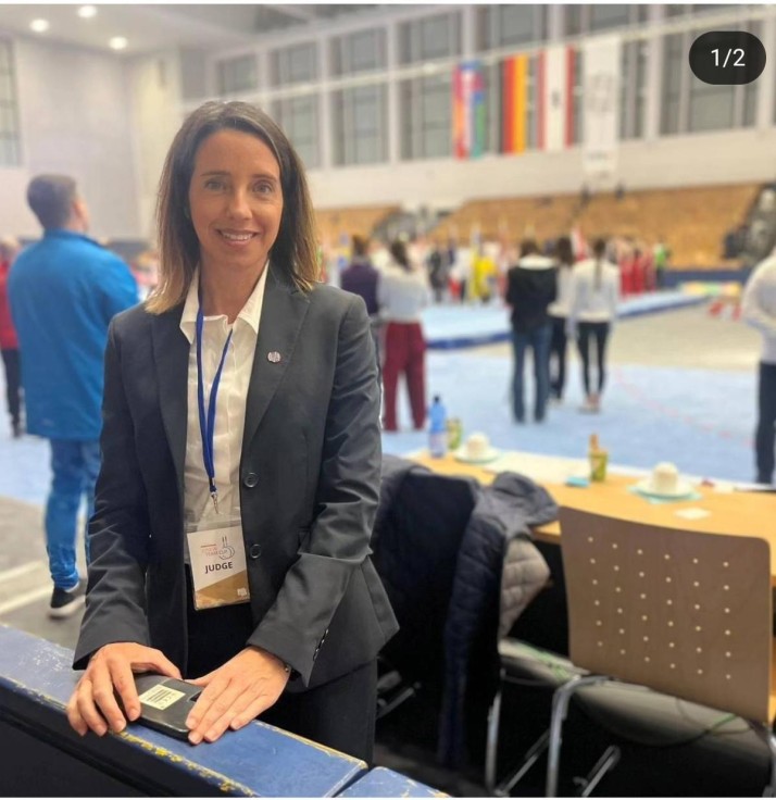 Gema Terrades , juez internacional de gimnasia masculina y femenina