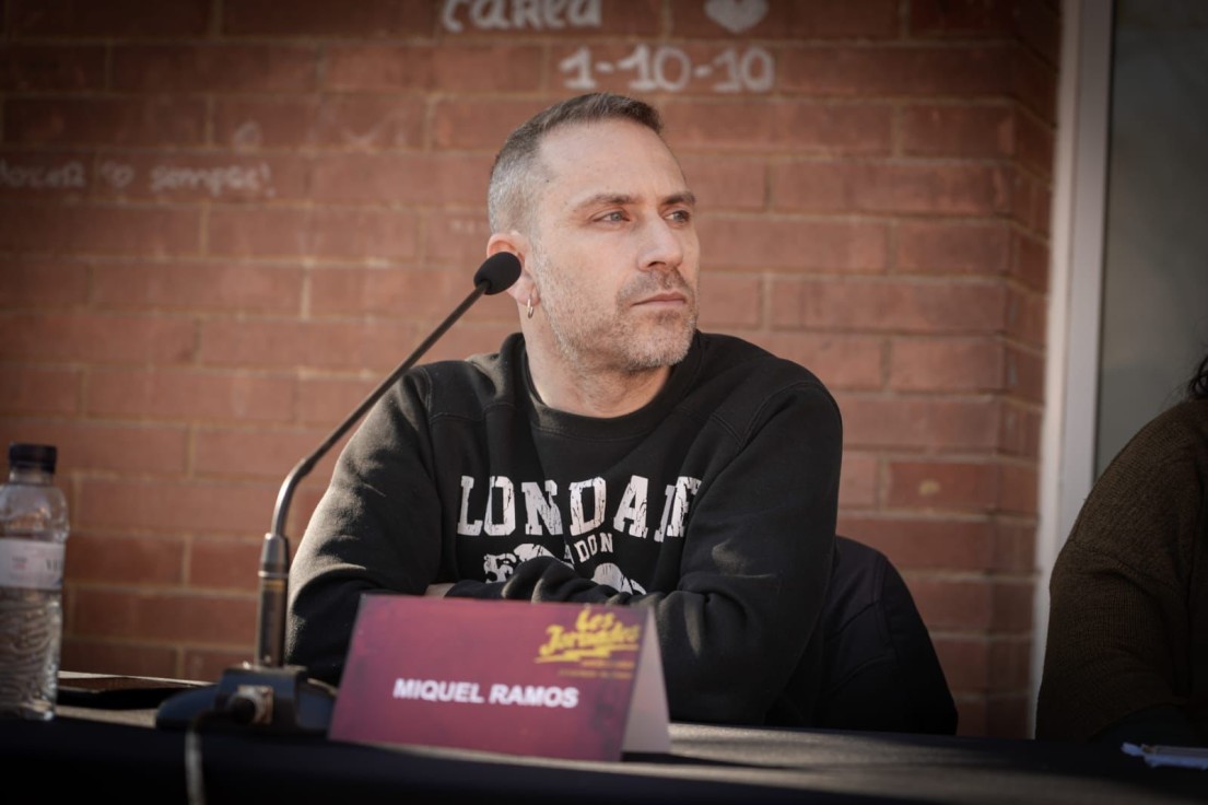 El periodista Miquel Ramos visita l'àgora