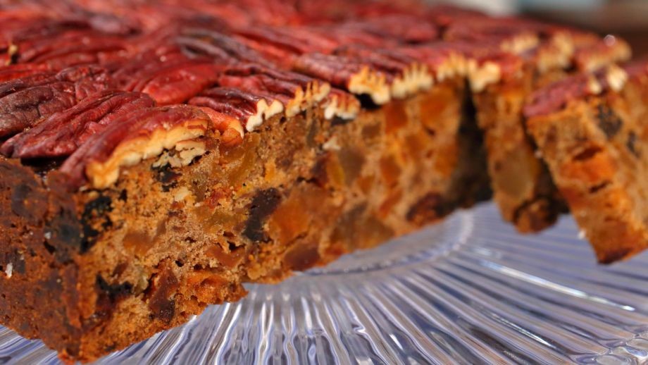 Pastel navideño de frutos secos