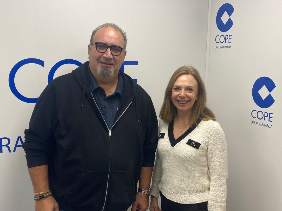 Matinal navideña solidaria de Next 2 you y COVE