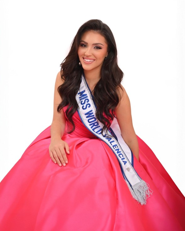 María Espí quiere representarnos en Mis Mundo