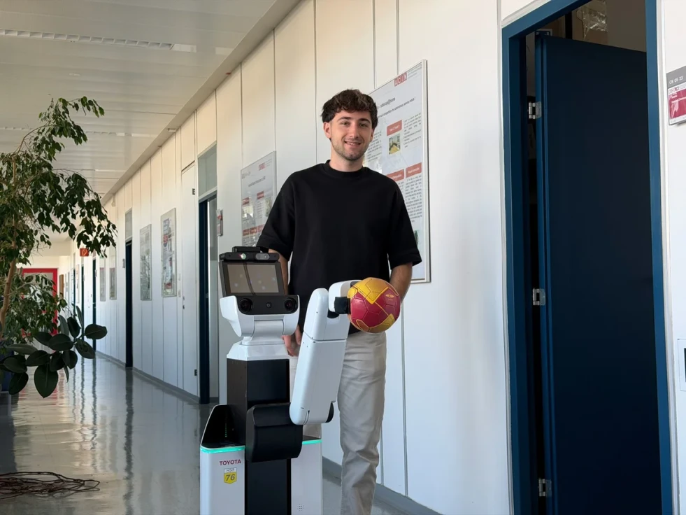 Pau Montagud, ganador de un premio de robótica internacional