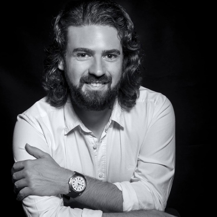 Vicent  Lloret gana el premio de poesía Francesc Miret de Beniopa