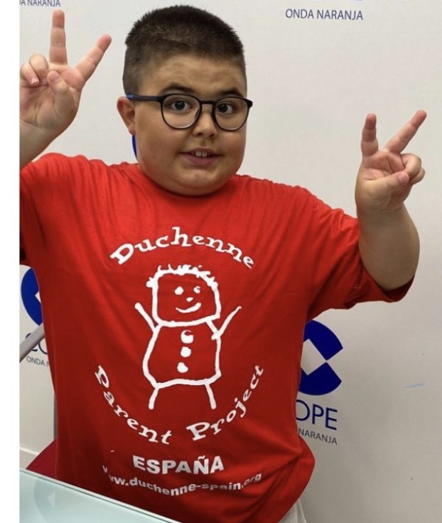 Esta tarde tenemos una cita con Lucas todos vestidos con algo rojo