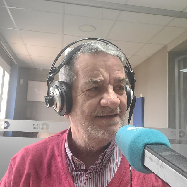 Pedro Jiménez de COPE Écija, se retira tras 40 años de radio