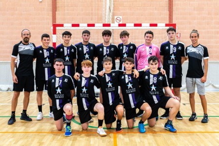 Victoria del equipo juvenil del Club Balonmano Gandia en su inicio de temporada