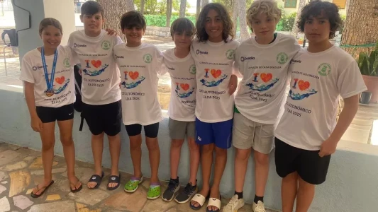La nadadora Claudia Bertó logra tres medallas en el Campeonato Autonómico Alevín de Elda