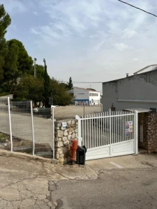 Oliva impulsa nuevas mejoras en los centros educativos con el apoyo de la Conselleria de Educación