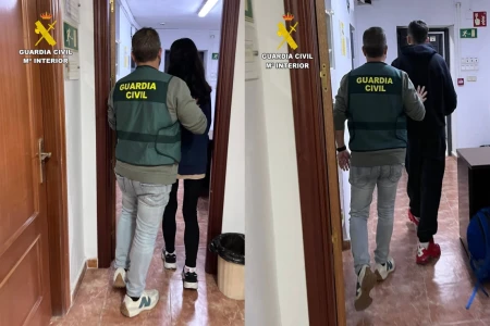 Dos detenidos por tres robos con fuerza en bares de La Font d’en Carròs, Xeraco y Gandia