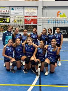 El Gloriamar Voley Piles cierra la primera vuelta con una gran victoria