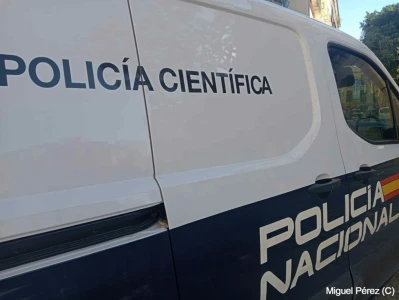 Hallan en el Grau de Gandia el cadáver de un vagabundo que llevaba varios días muerto