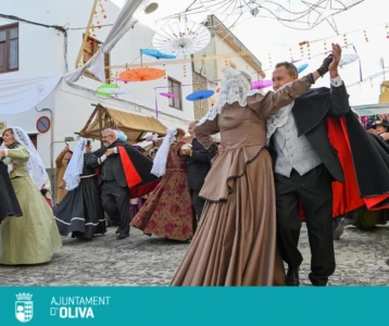 Oliva cierra hoy su 'porrat' de Sant Antoni tras el éxito ayer de Les Calderes