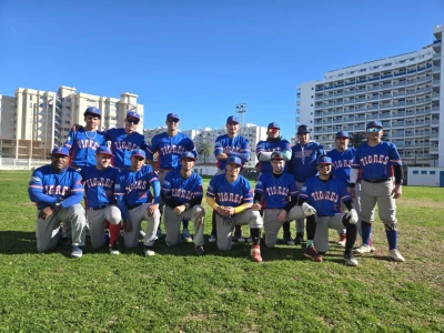 Los Tigres de Gandia continúan invictos en el Autonómico de Béisbol