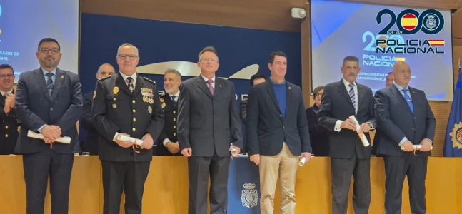 Homenaje de la Policía Nacional en la Comunitat Valenciana al Inspector Jesús García de la Comisaría de Gandia