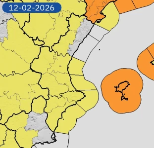 Gandia reabre los espacios públicos al aire libre tras la rebaja a amarillo de la alerta por viento