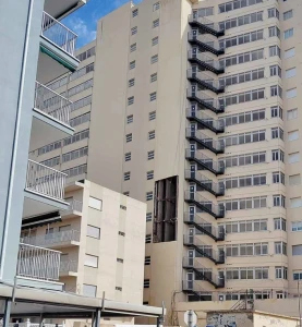 Regresan a sus casas los vecinos de El Mirador de la playa de Bellreguard desalojados el viernes