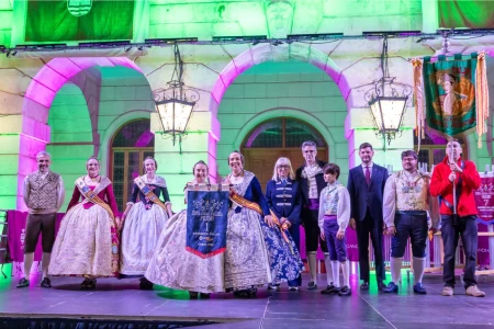 La falla República Argentina de Gandia se adjudica el primer premio del Informativo Fallero de Cope Onda Naranja