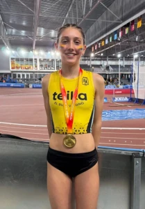 Adriana Solanes deja huella en el Nacional Sub16 de Short Track