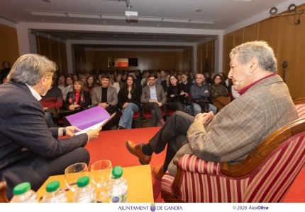 Sami Naïr en Gandia: 'Por primera vez probablemente desde la Segunda Guerra Mundial el derecho internacional está amenazado'