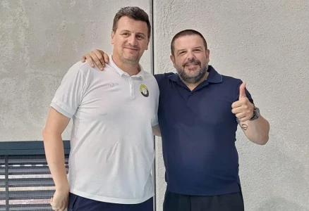 Golpe de timón en el CV Real de Gandia a falta de cuatro finales