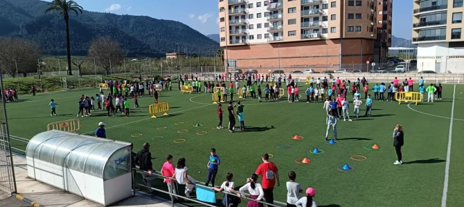 Tavernes de la Valldigna celebra las V Jornades Esportives de la Valldigna en el polideportivo municipal