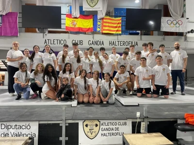 Gandia reúne a cerca de 30 deportistas en la concentración de la Selección Valenciana Sub-17 de halterofilia