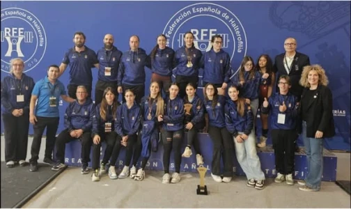 El AC Gandia brilla en el Campeonato de España Sub-17 de halterofilia con tres oros, una plata y un bronce