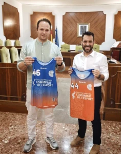 Oliva reunirá a más de 1.100 deportistas en la Liga Autonómica de Balonmano Playa