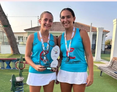 Las olivenses Aina Mestre y Aina Sánchez, subcampeonas autonómicas por equipos de pádel