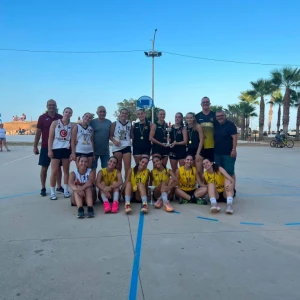 Tavernes de la Valldigna corona a las campeonas del campionat femení de bàsquet 3x3