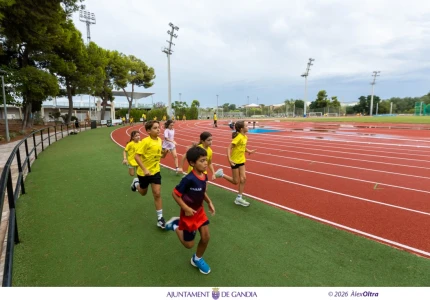 La pista de atletismo Toni Herreros de Gandia obtiene la homologación oficial de la Federación Española
