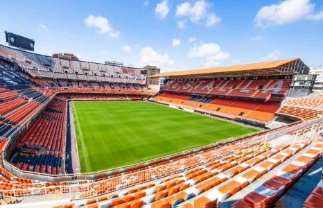 Mestalla será el escenario del histórico partido de Copa del Rey entre la UE Tavernes y el Valencia CF