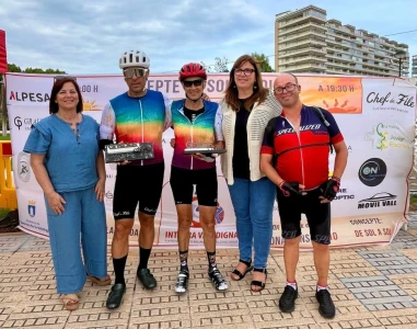 Rosa Sansaloni y Rubén Capdevila completan el reto solidario 'De sol a sol' tras recorrer 267 kilómetros en tándem