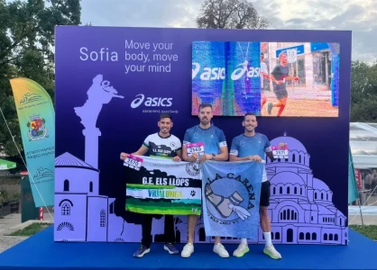 El atletismo de Villalonga y La Font cruza fronteras