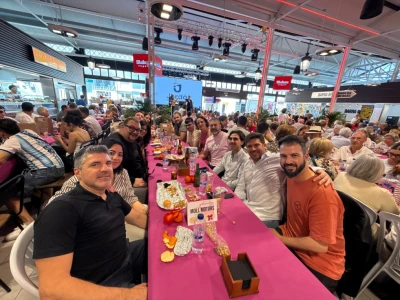 Gandia reúne a 350 personas en la III Comida del Hambre