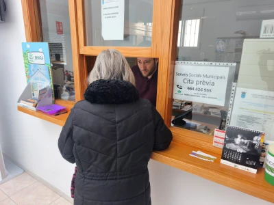 Beniflà vuelve a ser noticia por Navidad: este año no hay jamón pero sí aguinaldo para pagar el recibo de luz y agua