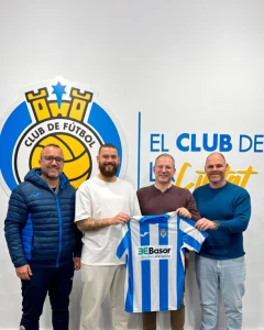 El CF Gandia anuncia el regreso de Vicent Company